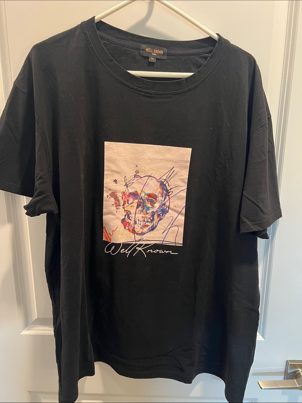 Well known studios Men’s Black Graphic Skull T-Shirt